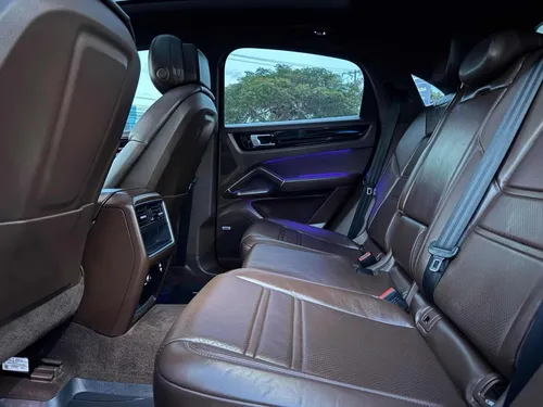 Porsche Cayenne coupé 3.0 V6 At