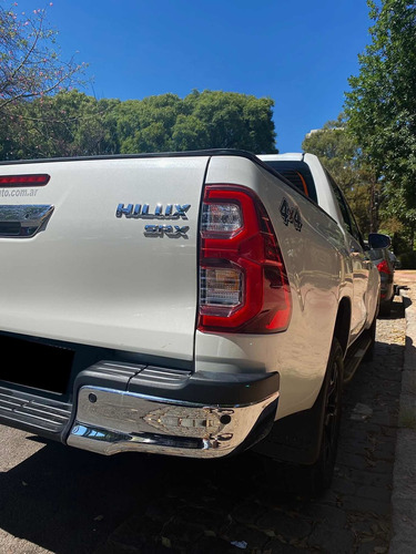 Imagen 13 de 25 de Toyota Hilux 2021 2.8 Cd Srx 177cv 4x4 At