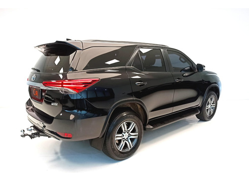 Toyota Hilux SW4 2.7 Sr 4x2 5p