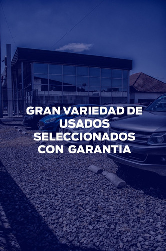 Imagen 15 de 17 de Volkswagen Golf 1,6 Trendline 2017 // 023179