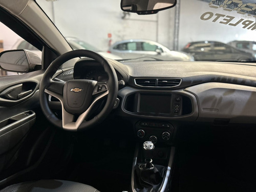 Chevrolet Onix 1.0 MPFI LT 8V FLEX 4P MANUAL