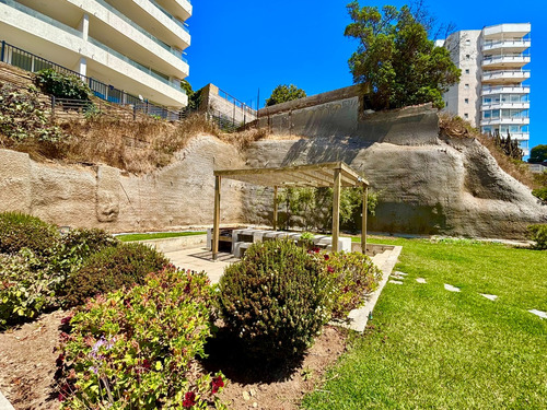 Se Vende 2 Dormitorios. 95m2. Playa La Boca. Estacionamiento