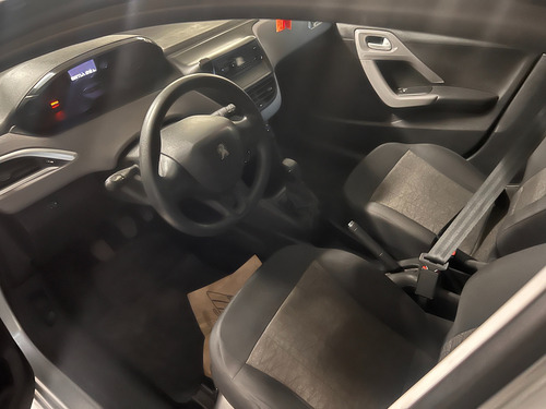 Peugeot 208 1.6 Active