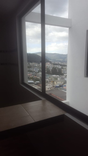 Vendo Departamento Nuevo - Norte Quito San Fernando
