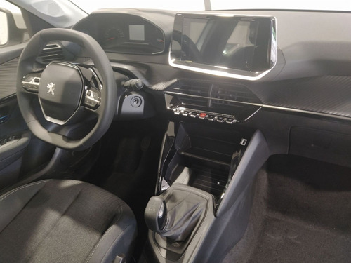Imagen 13 de 14 de Peugeot 208 Allure 1.6