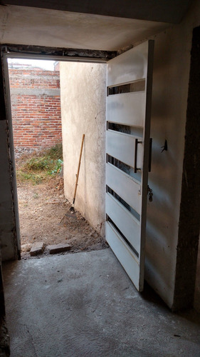 Imagen 6 de 14 de Casa De 5 Recamaras, 2 Baños Amplios, Cajon Para Un Automov