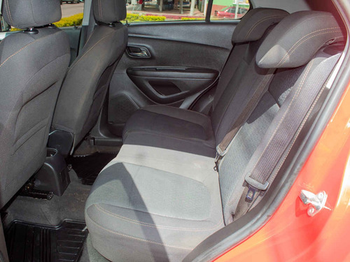 Imagen 11 de 15 de Chevrolet Trax 2018 5p Ls L4/1.8 Man