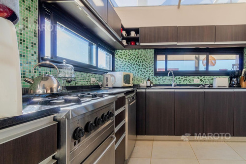 Imagen 12 de 30 de Casa En Venta En Barrio El Canton Islas - Maroto Propiedades