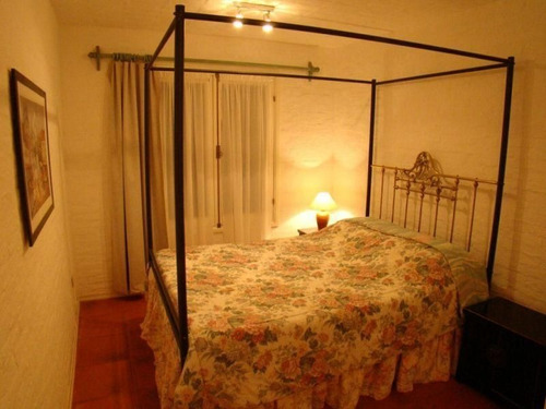 Imagen 10 de 13 de Preciosa Casa En Segunda Fila