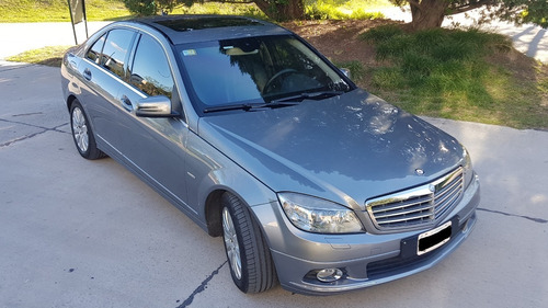 Imagen 2 de 9 de Mercedes Benz C300 Elegance (blindado)