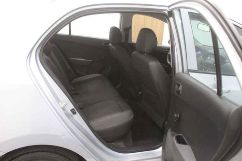Imagen 14 de 15 de Hyundai Grand I10 2019 4p Gl Mid L4/1.2 Premium Man