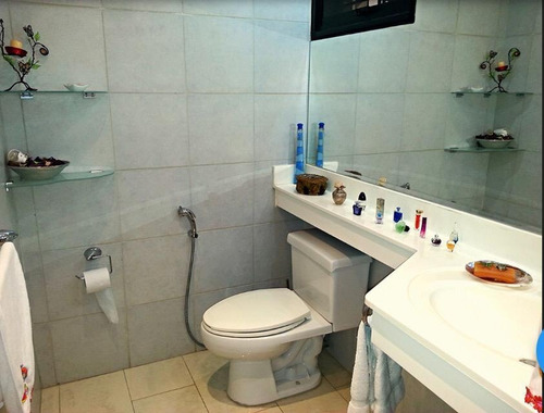 Imagen 10 de 14 de Venta De Apartamento En La Tahona De 4 Habitaciones Y 4 Baños