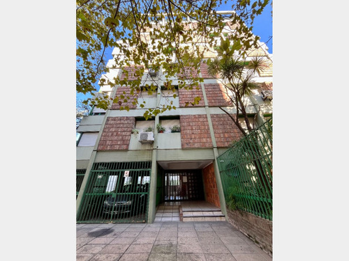 Departamento De 3 Amb Con Cochera, En Venta, Ramos Mejía 