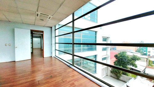 Edificio Oficinas Ascensores Equipado Arriendo Quinta Normal