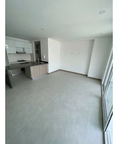 Alquilo Apartamento En C.r Portus 3.52- La Flora