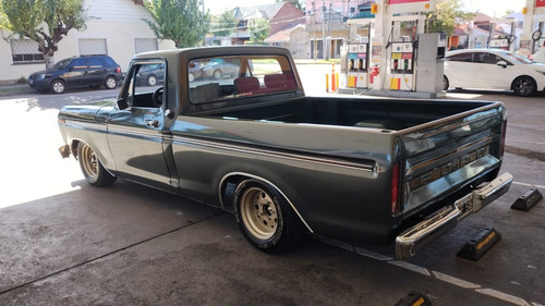 Ford F-100 4.2 V8