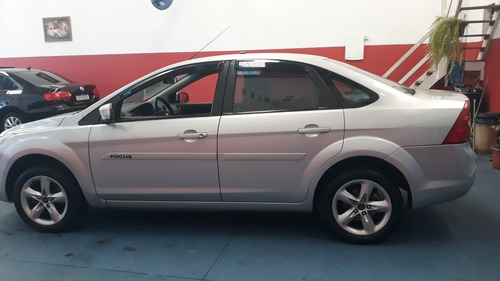 Imagem 12 de 15 de Ford Focus Sedan 2011 2.0 Ghia Flex 4p