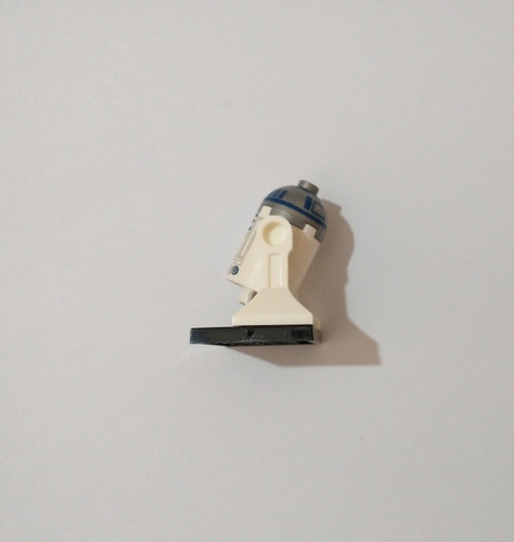 R2 D2 Artoo-detoo Arturito Episodio Iv Figura Star Wars (Usado)