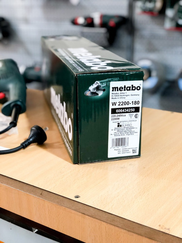 Imagen 3 de 5 de Amoladora Angular Metabo 7 2200 W