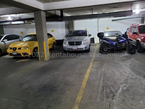 Imagen 15 de 22 de Omar Espinoza Ofrece En Venta Espectacular Apartamento En Los Ruices A Precio Insuperable