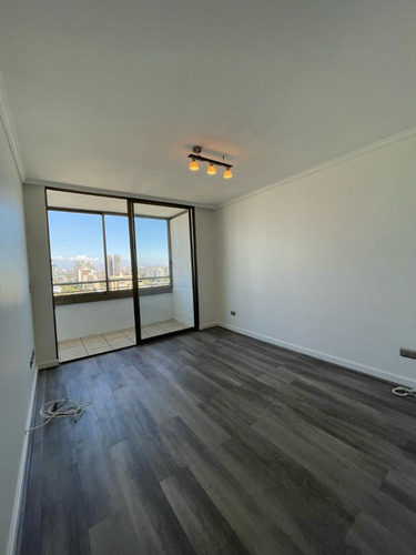 En Venta Amplio Y Hermoso Dpto. De 74 Mt2 Comuna De Ñuñoa