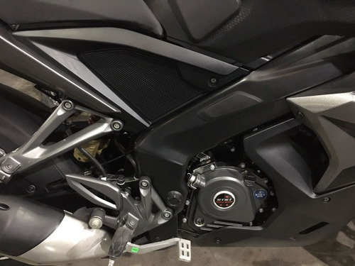 Imagen 14 de 25 de Bajaj Rouser Rs 200 0km - Nautisur Motos