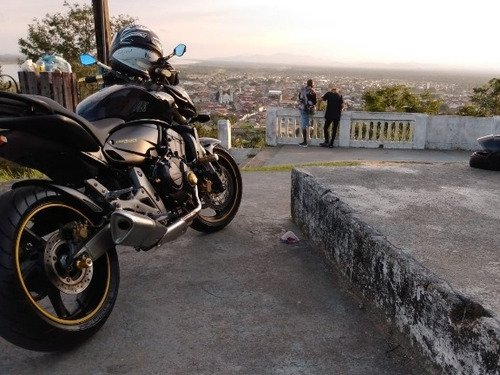 Imagem 2 de 12 de Honda Hornet