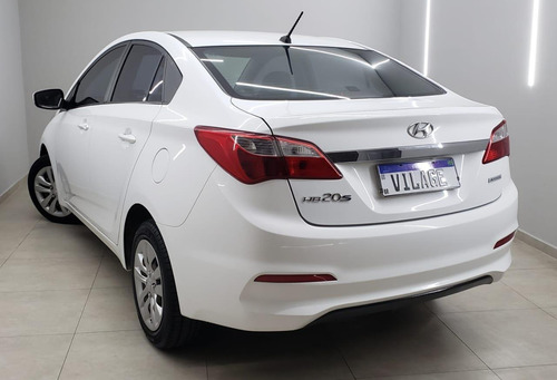 Imagem 11 de 14 de Hyundai Hb20s 1.6 Comfort Plus Flex Automático 2017 2018