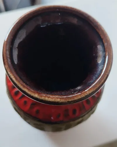 Jarrón Rojo Esmaltado Mediano (Usado)