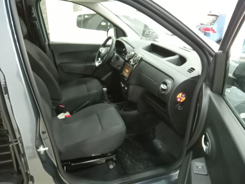 Imagen 23 de 25 de Renault Kangoo Emotion 2022