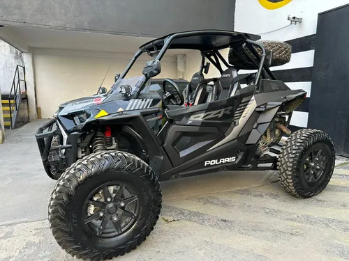 Polaris RZR TURBO S BESTIA