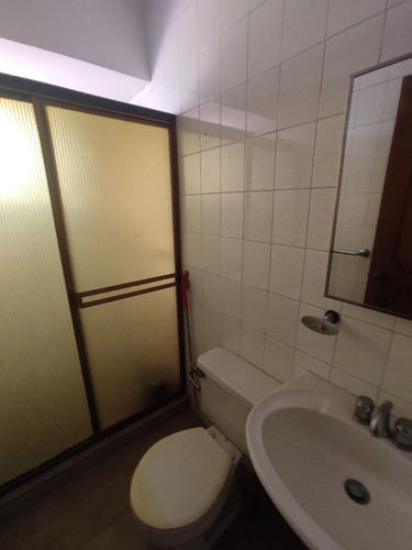 Apartamento Amplio En Venta Urbanizacion El Bosque Residencias San Andres Iv Valencia. St