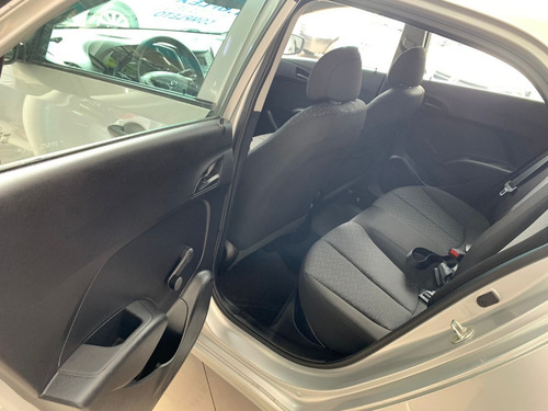 Imagem 11 de 12 de Hyundai Hb20 Confort 1.0 Flex 2018