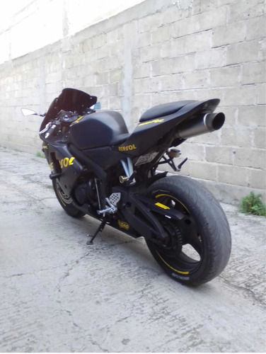 Imagen 4 de 7 de Honda Cbr 2006