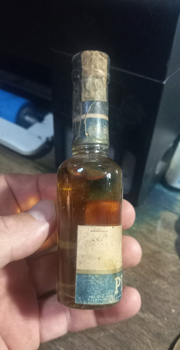 Botellita Antigua Miniatura Rhum Peters 50cm3 (Usado)