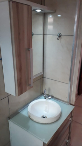 Alugo Apartamento Teotônio $1000 Reais Com Garagem Fechada