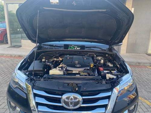 Imagem 15 de 15 de Toyota Hilux Toyota Hilux Sw4 Srx 4x4 2016/2017