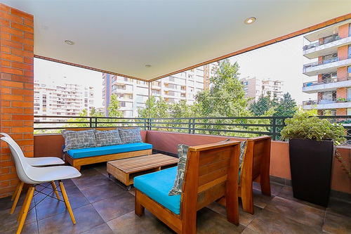 Departamento En Venta De 4 Dorm. En Las Condes