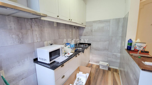 Apartamento En Alquiler De 1 Dormitorio En Pocitos (ref: Ast-5320)