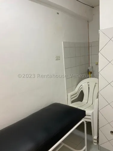 Oficina En Venta - Delia Pereira