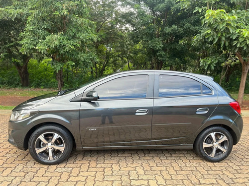 Chevrolet Onix 1.4 MPFI LTZ 8V FLEX 4P AUTOMÁTICO