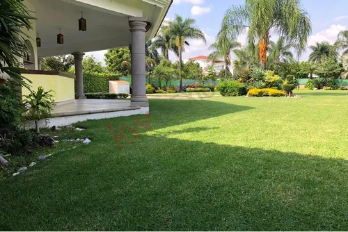 Se Vende Residencia En Lomas De Cocoyoc, Morelos