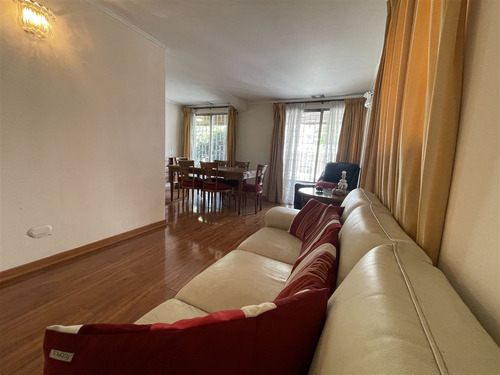 Casa En Venta En La Cisterna