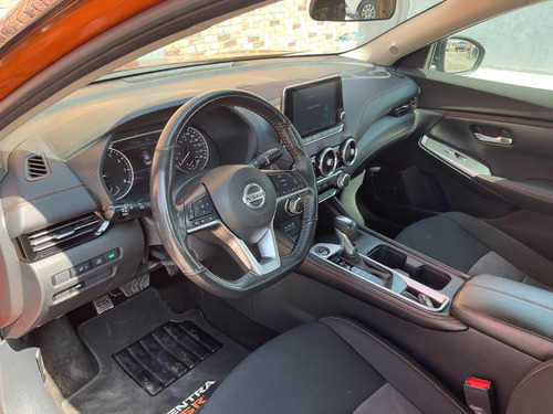 Nissan Sentra Sr Bitono Ta, 1.6l, 4cil, Naranja Bitono 2022
