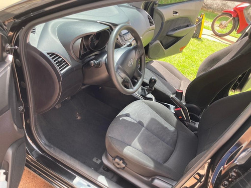 Imagem 12 de 15 de Hyundai Hb20 2013 1.6 Comfort Style Flex 5p