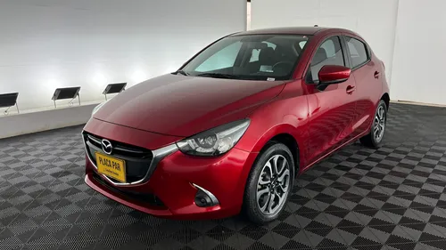 Mazda 2 GRAND TOURING