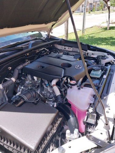 Toyota Hilux 2.8 Cd Srv 177cv 4x4