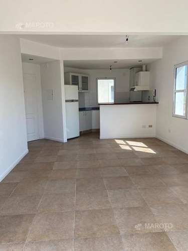 Imagen 2 de 10 de Departamento En Venta Barrio Cerrado Septiembre-maroto Propiedades