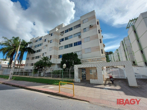 Imagem 1 de 15 de Excelente Apartamento 2 Dormitorio(s) Em Carvoeira - Florianopolis - L-114391