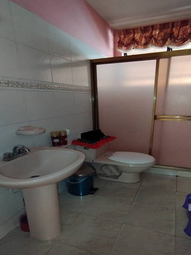 Lm Vende Casaquinta En Urb. Parque Trigal. Trigal Centro, Valencia.